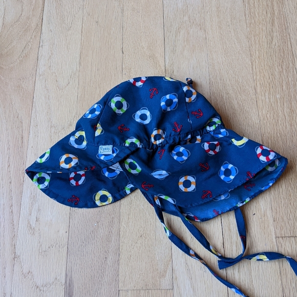 I Play infant sun hat - Picture 1 of 4